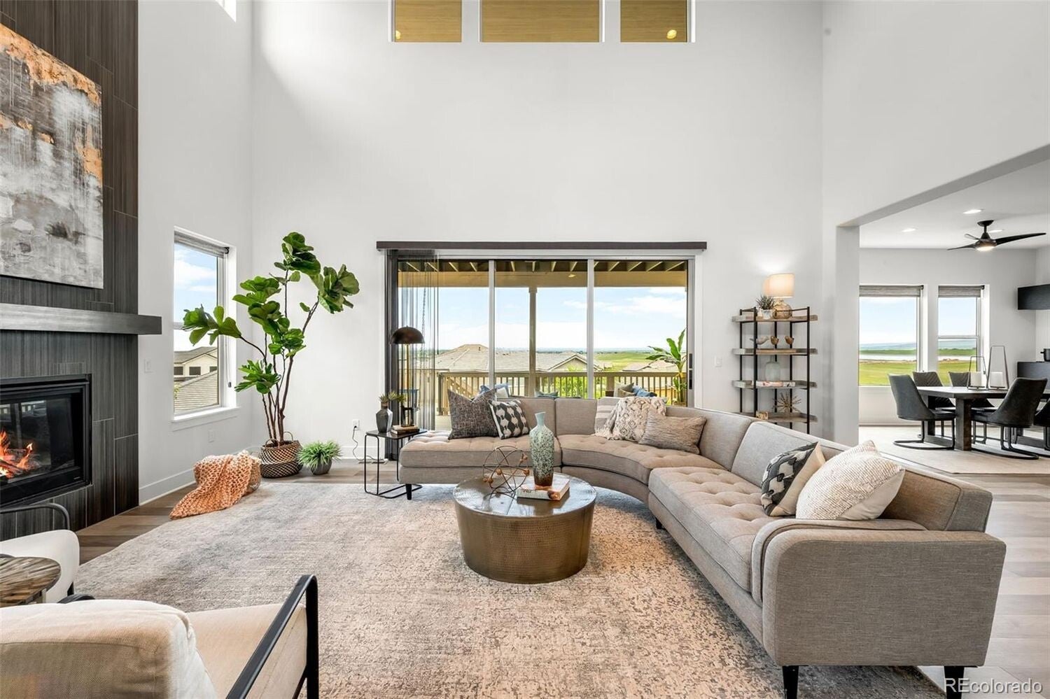 Living Room — Deluxe Staging
