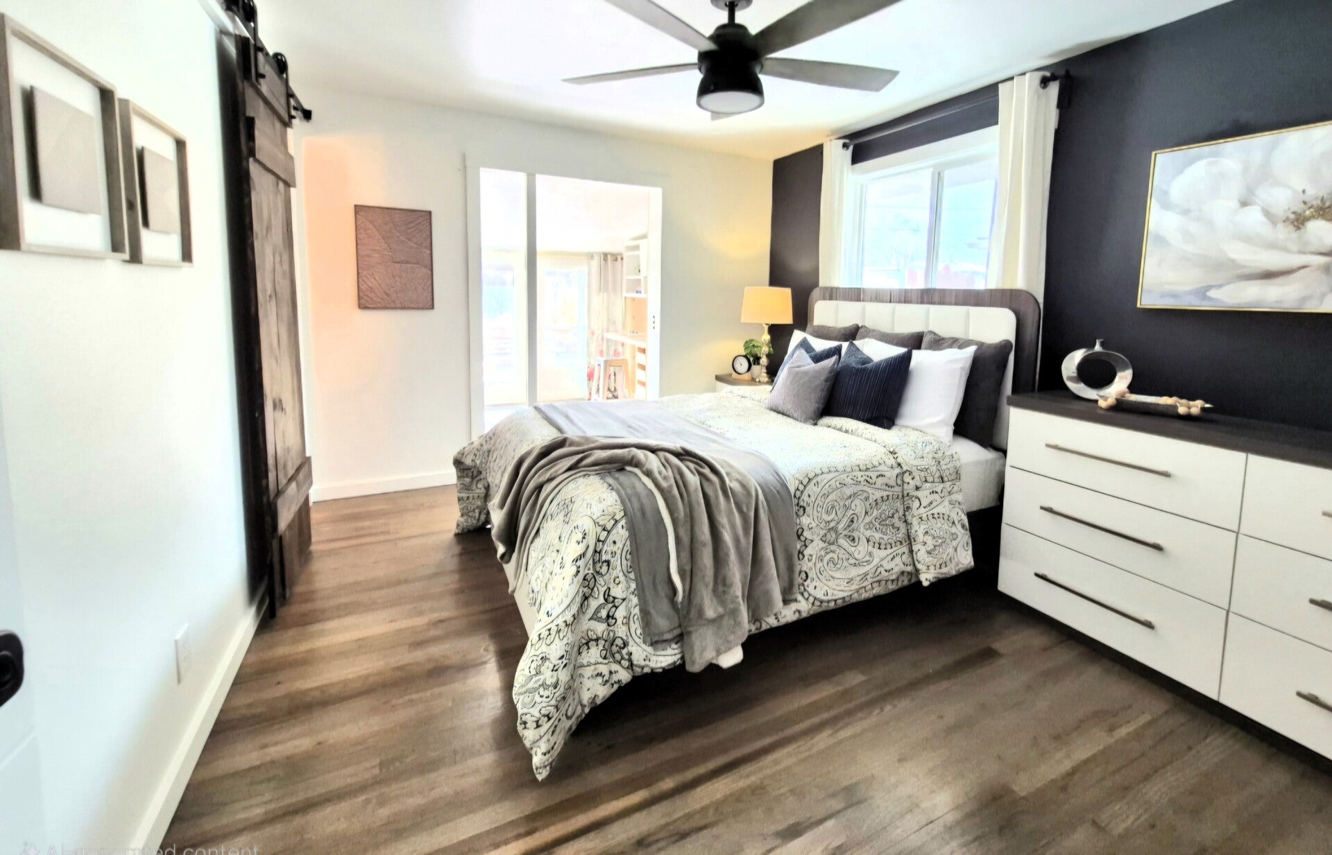 Bedroom — Basic Staging